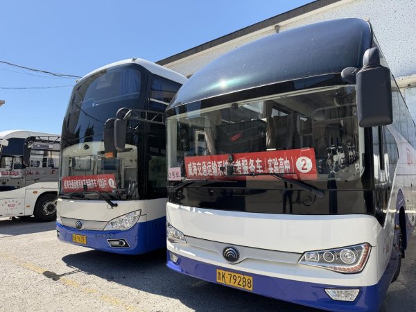 世界杯(中国) 7台保险车沿途就绪! 威海公交护航学子赴考
