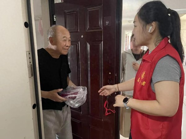 世界杯(中国) 【志愿沈阳 你我同业】爱心商户加入志愿工作队 暖心帮扶极端群体
